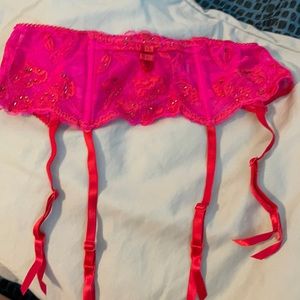 Victoria's Secret Lace Rhinestones Garter Belt M/L